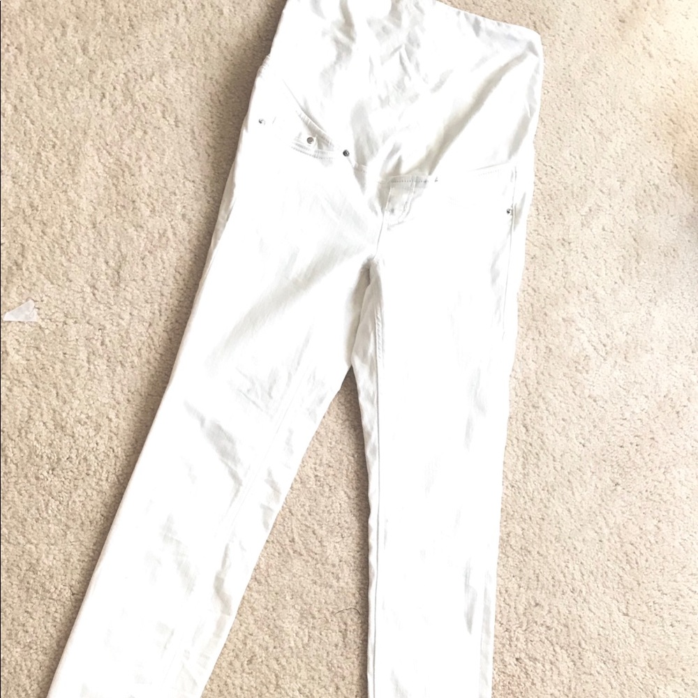 White maternity skinny jeans